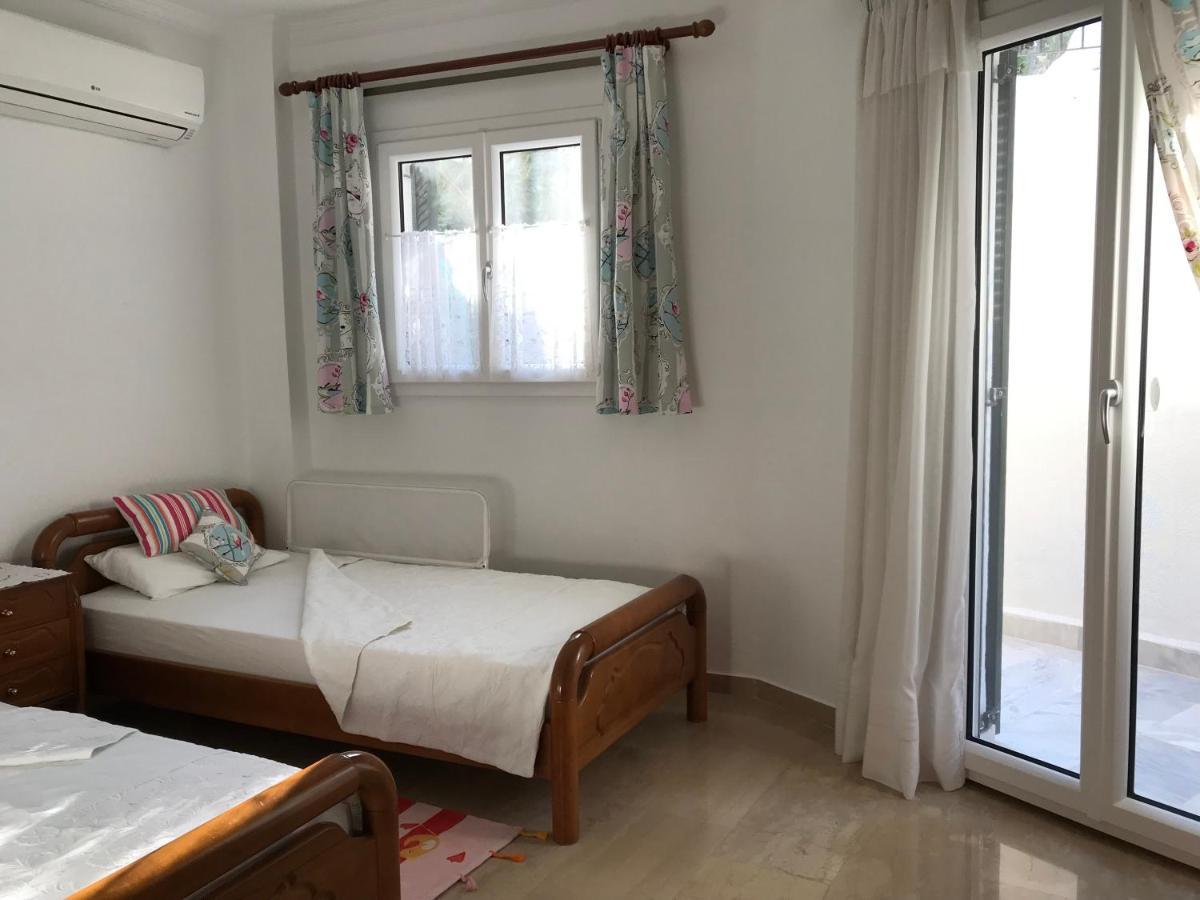 Schoenes Familienappartement In Pelekas, Corfu Mit Meerblick מראה חיצוני תמונה