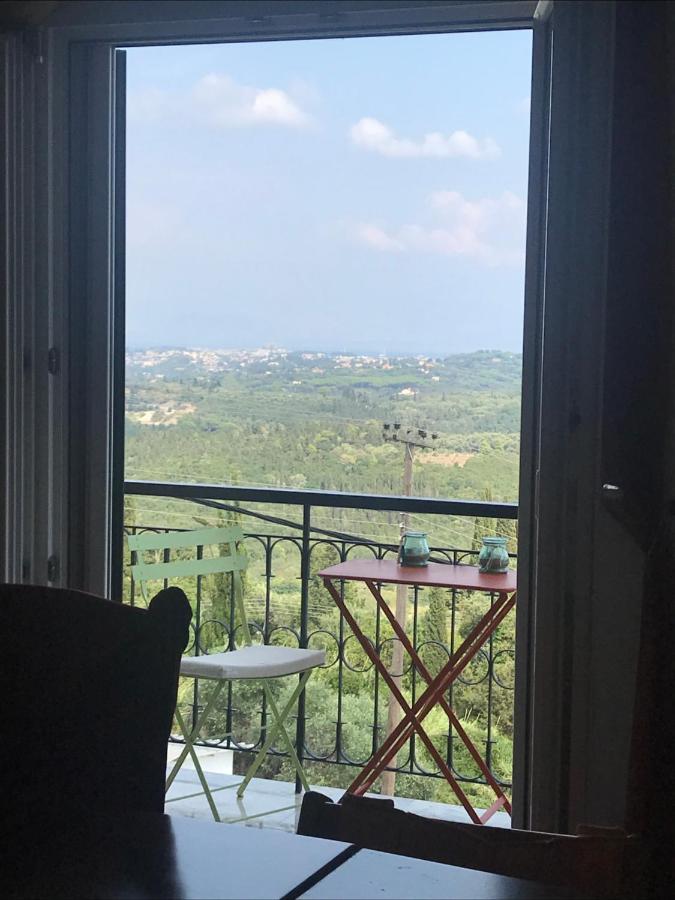 Schoenes Familienappartement In Pelekas, Corfu Mit Meerblick מראה חיצוני תמונה